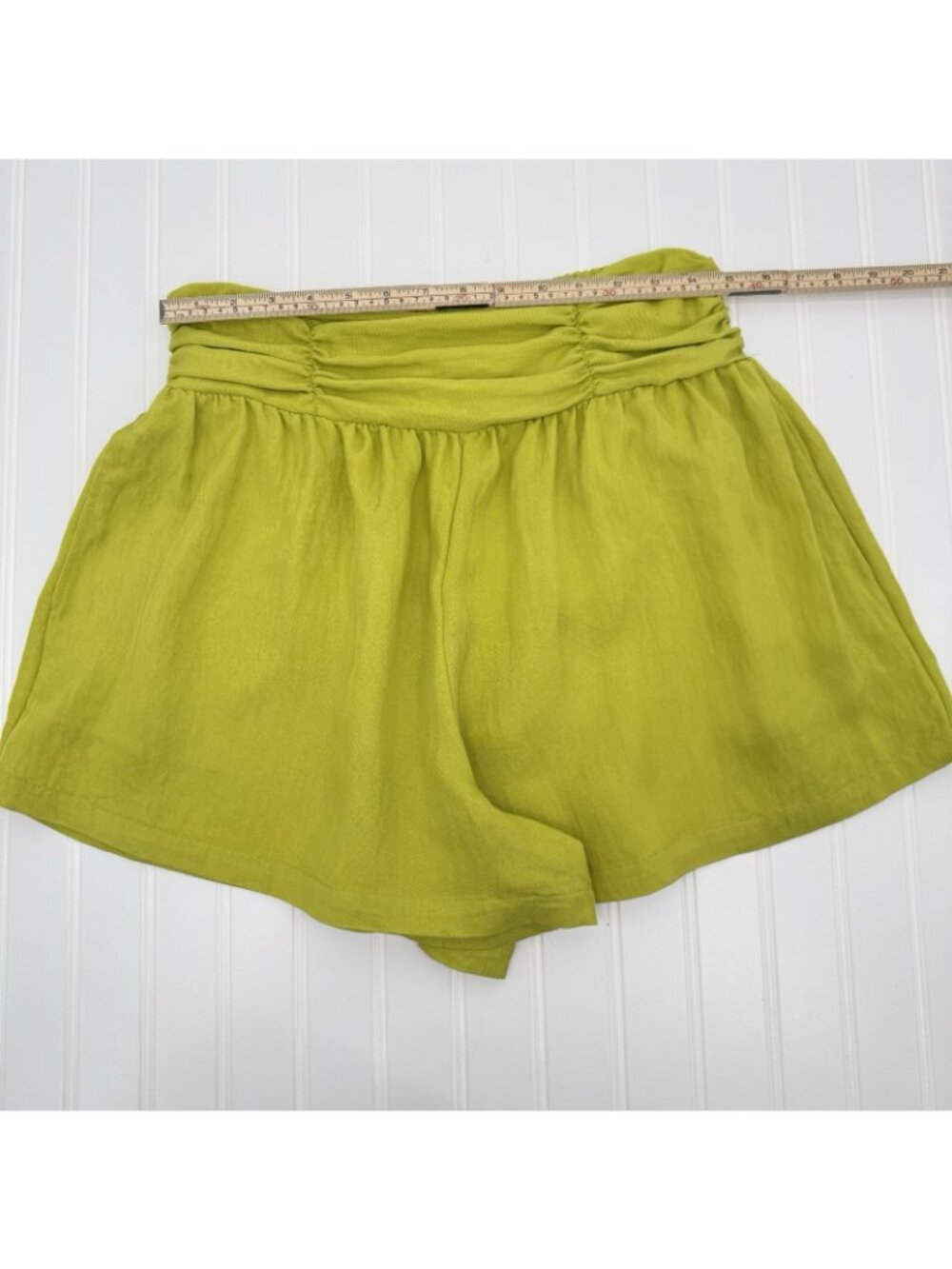 Anthropologie High Rise Shorts Womens Medium Lime Green Artsy Retro Vacation - Picture 3 of 7
